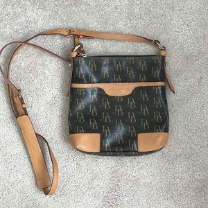 Dooney and Bourke purse